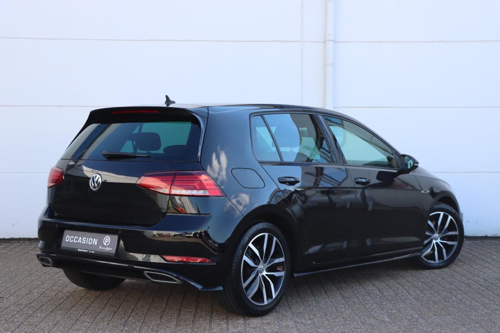 Volkswagen Golf 1.0 tsi comfortline business r 110pk