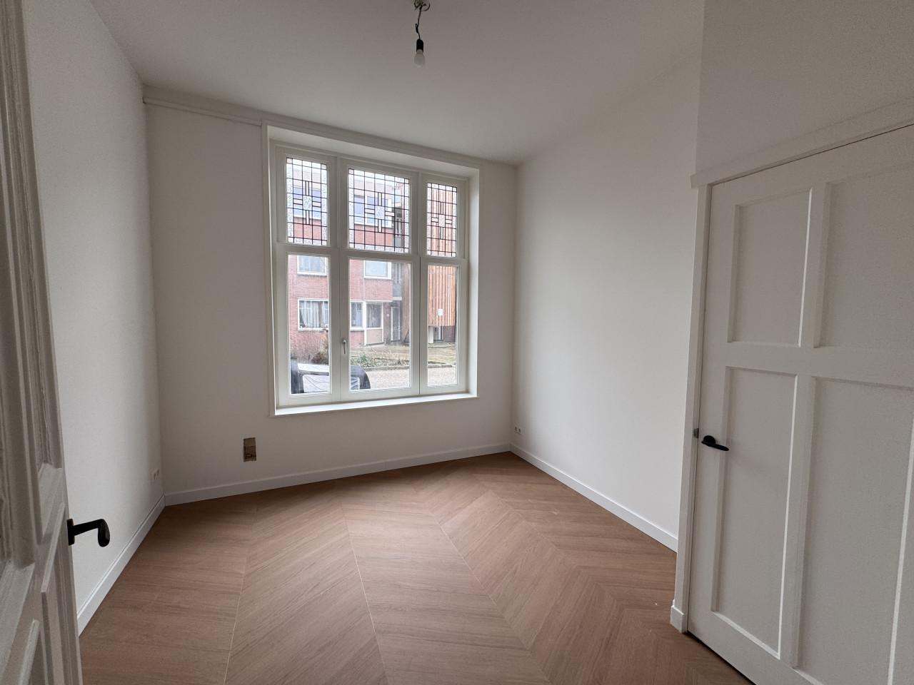 Te huur: Prachtig gerenoveerd 3-kamer appartement in Vlissingen