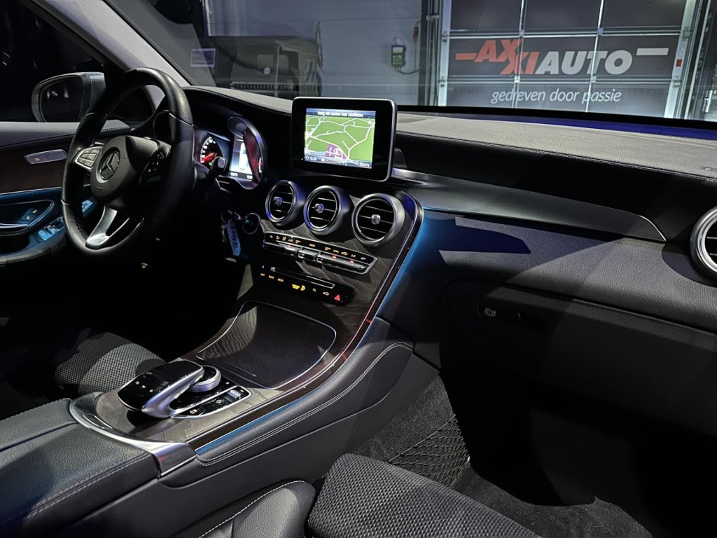 Mercedes-Benz Glc 250 4matic premium plus *panoramadak*