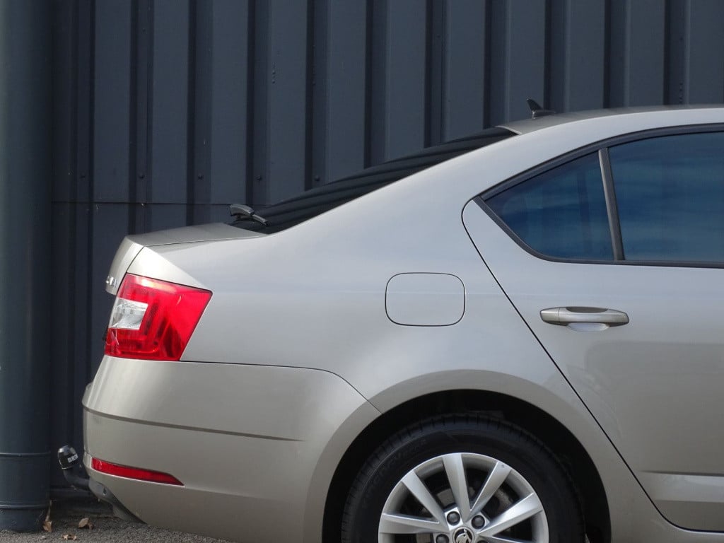 Skoda Octavia 1.0 tsi greentech ambition business