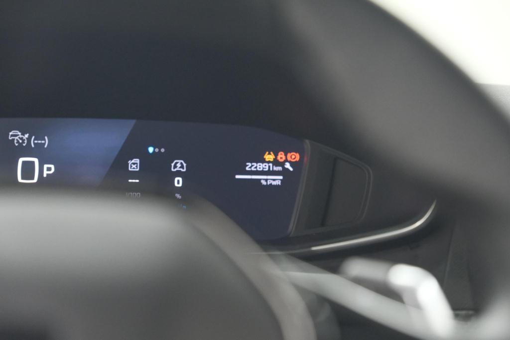 Peugeot 2008 hybrid 136 e-dcs6 allure | 360 camera | dodehoekdetectie | nav