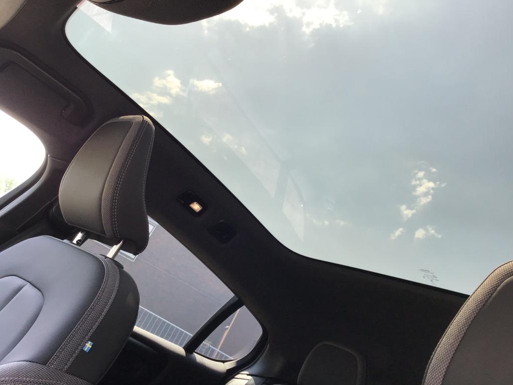 Volvo C40 recharge ultra dark 1e eigenaar 20 inch pano 360 cam