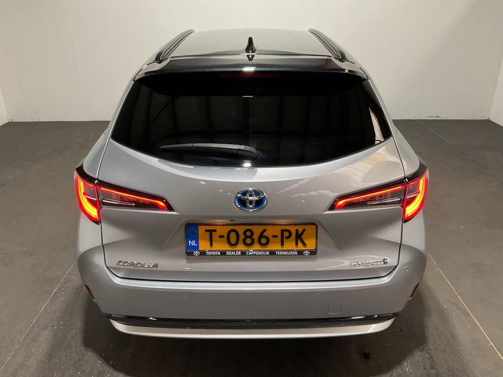 Toyota Corolla Touring Sports 1.8 hybrid executive | navi | bi-tone | camer
