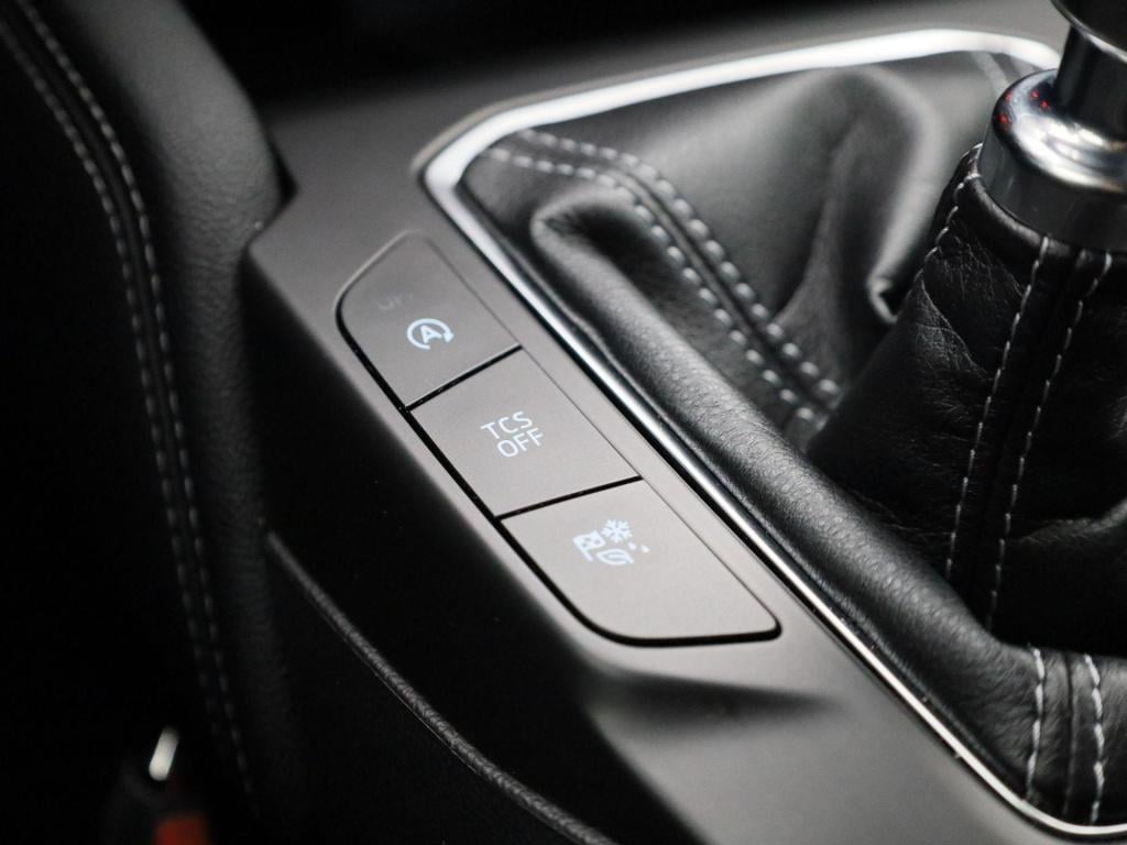 Ford Focus 1.0 ecoboost hybrid titanium x business | lmv | virtual cockpit 