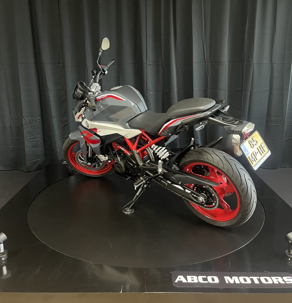 BMW G310R (A2 rijbewijs)
