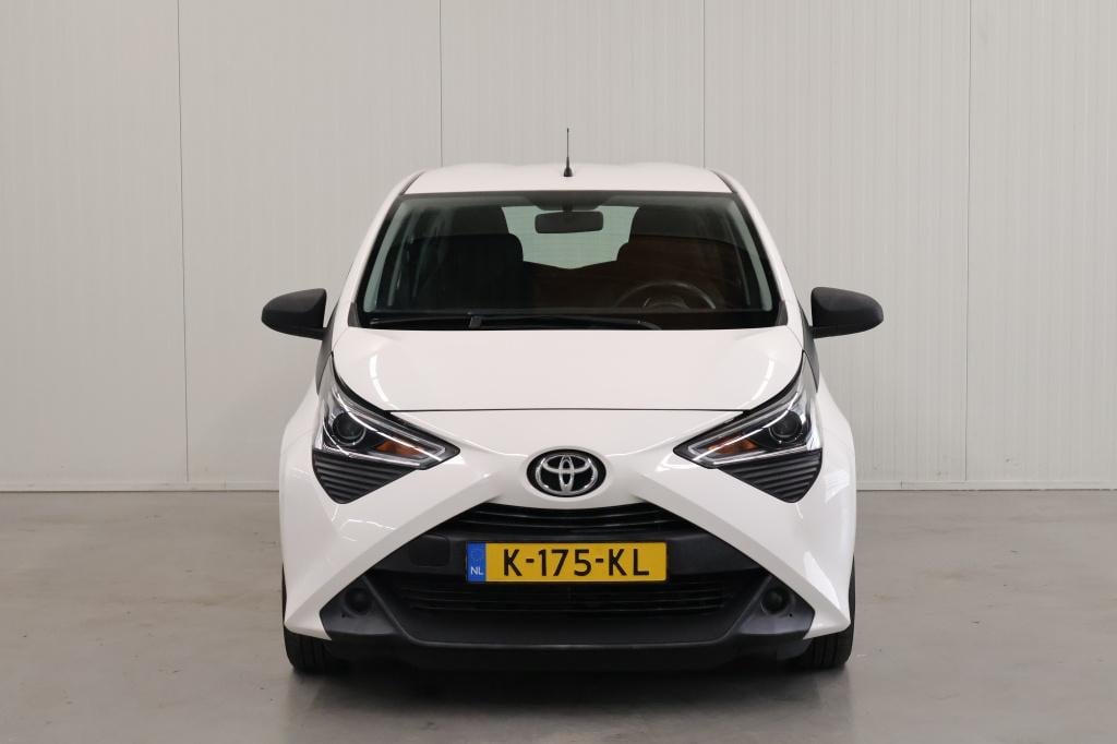 Toyota Aygo 1.0 vvt-i x-fun
