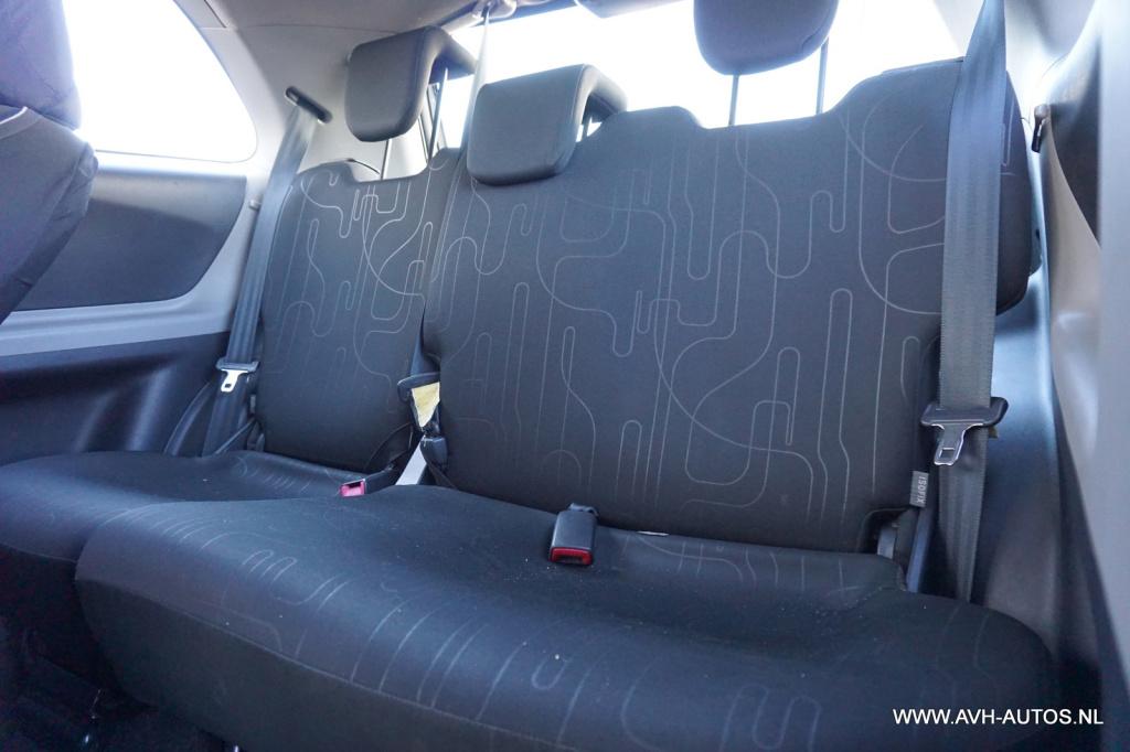 Toyota Yaris 1.0 vvti acces