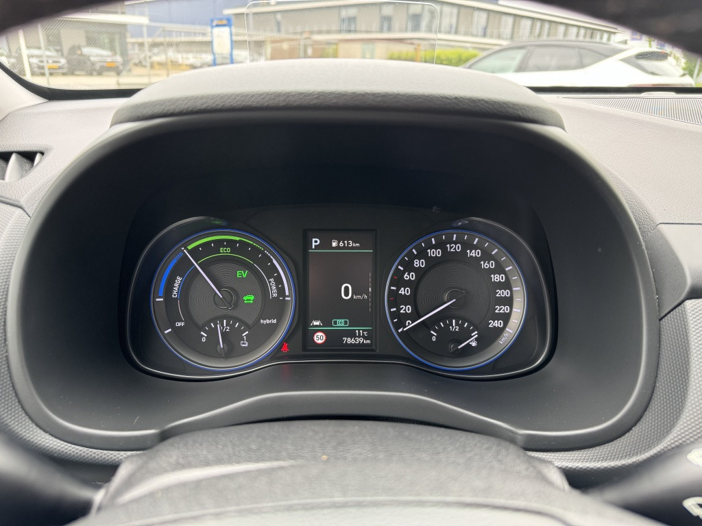 Hyundai Kona 1.6 gdi hev fashion | trekhaak 1350 kg! | 1e eigenaar | naviga