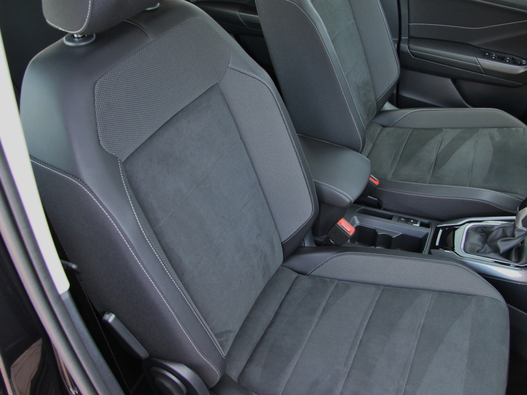 Volkswagen T-roc 1.5 tsi 150pk dsg style | acc | lane | camera