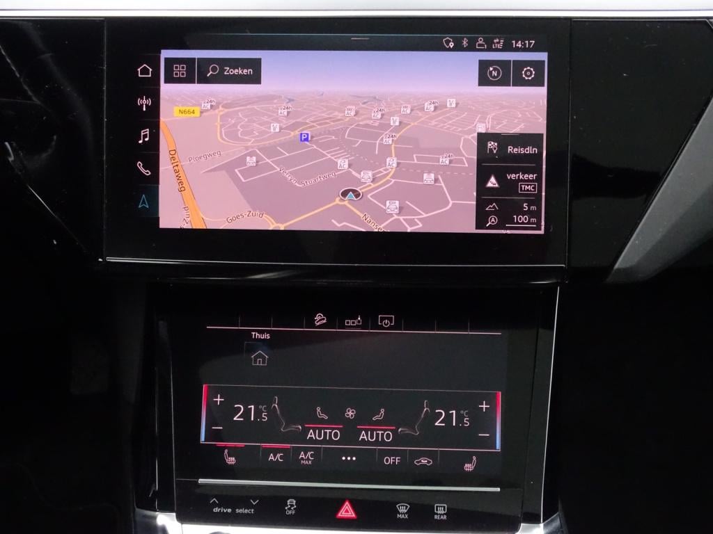 Audi E-tron e-tron 50 quattro launch edition plus 71 kwh | pano | trekhaak 