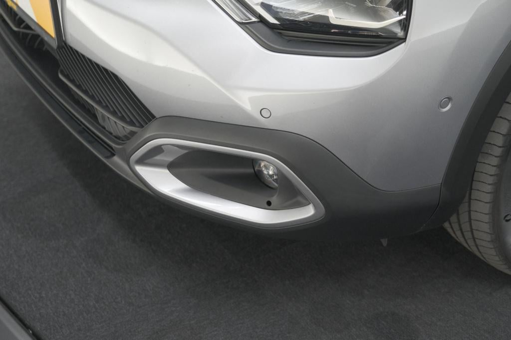 Citroen C4 1.2 hybrid 136 max | 360 camera | adaptieve cruise control | nav