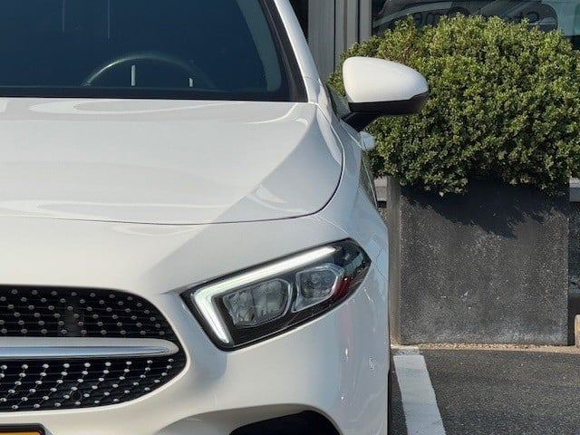 Mercedes-Benz A-Klasse 200 business solution amg l mbux l led high performa