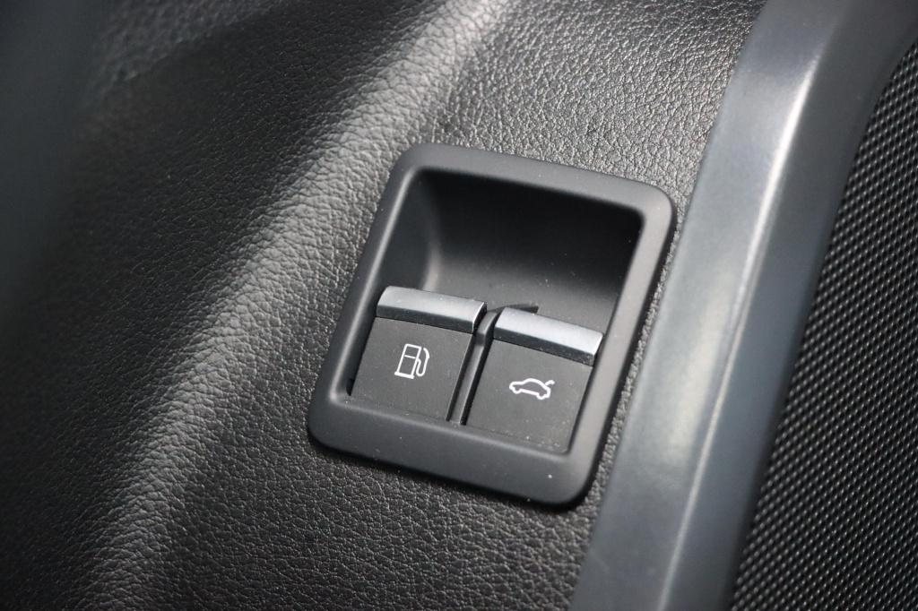 Audi Q5 50 tfsi e s edition competition 265pk s tronic | stoelverwarming | 