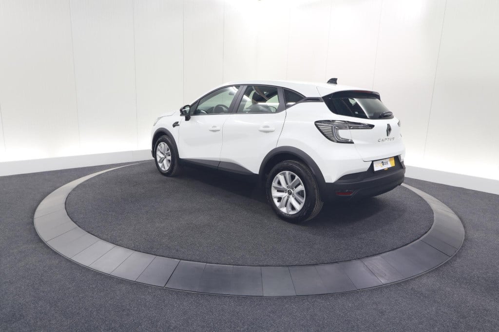 Renault Captur mild hybrid 160 evolution | camera | apple carplay | stoelve