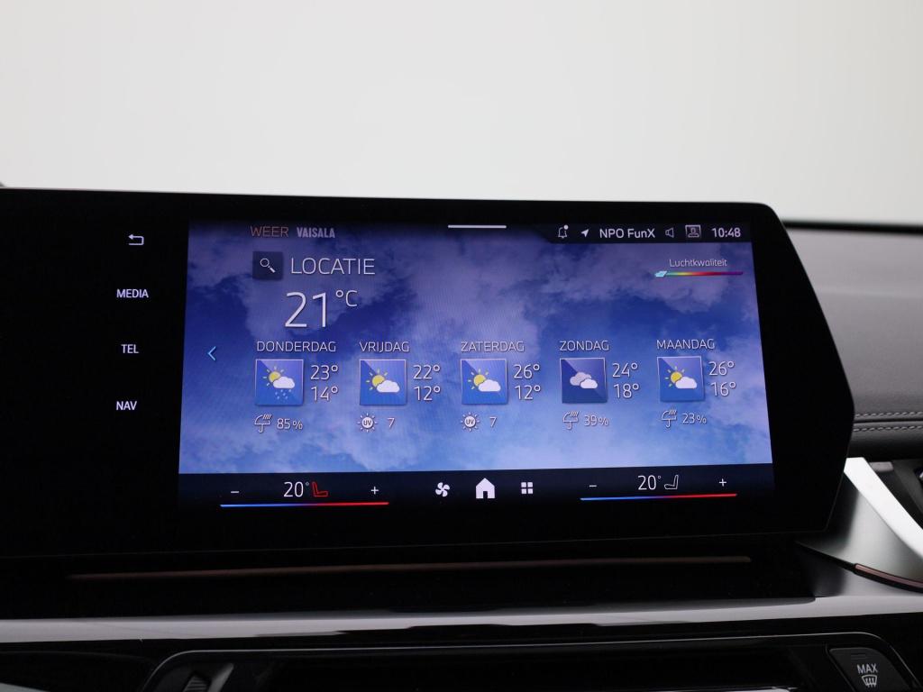 BMW X1 xdrive25e | automaat | leder | panorama dak | stoel verwarming | vir