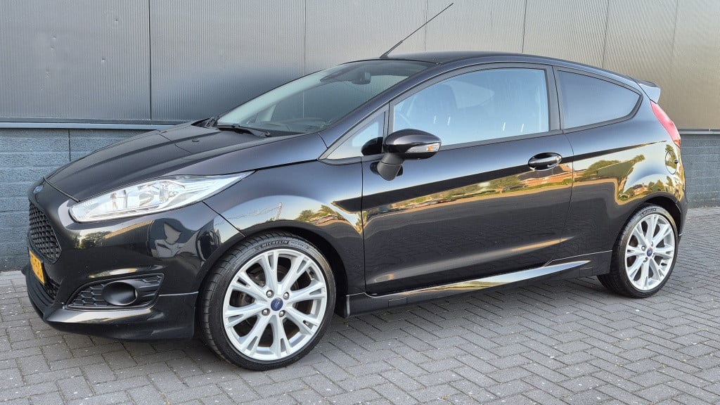 Ford Fiesta 1.0 ecoboost. sport*navi*airco*pdc*lmv*nap*