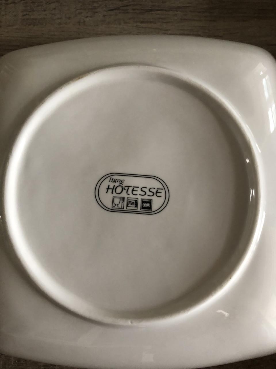 8 vierkante diepe borden met klaproos