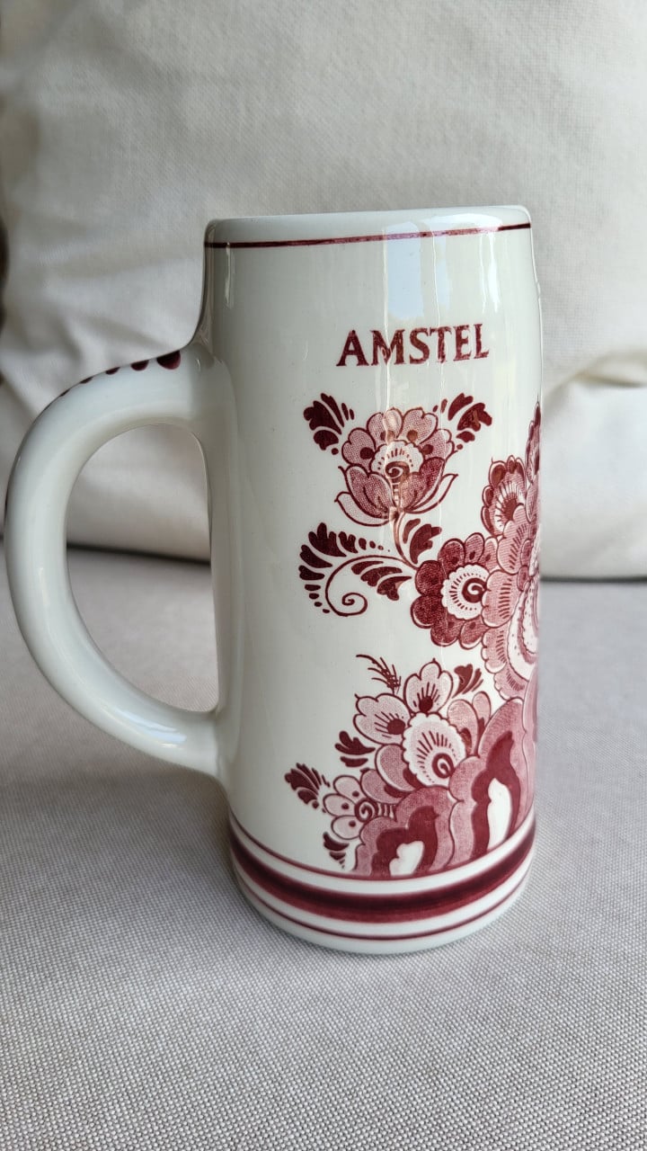 Amstel bierpul handpainted Red Delft, h 17 cm