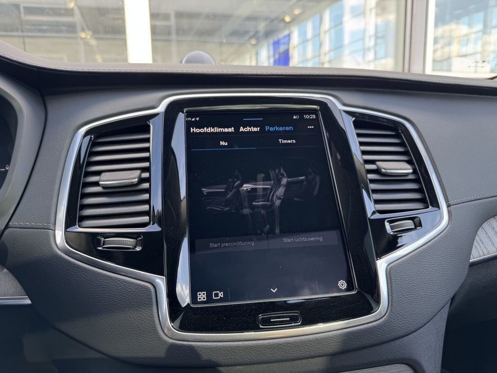 Volvo XC90 t8 455pk recharge ultra dark| full options!! b&w | luchtvering
