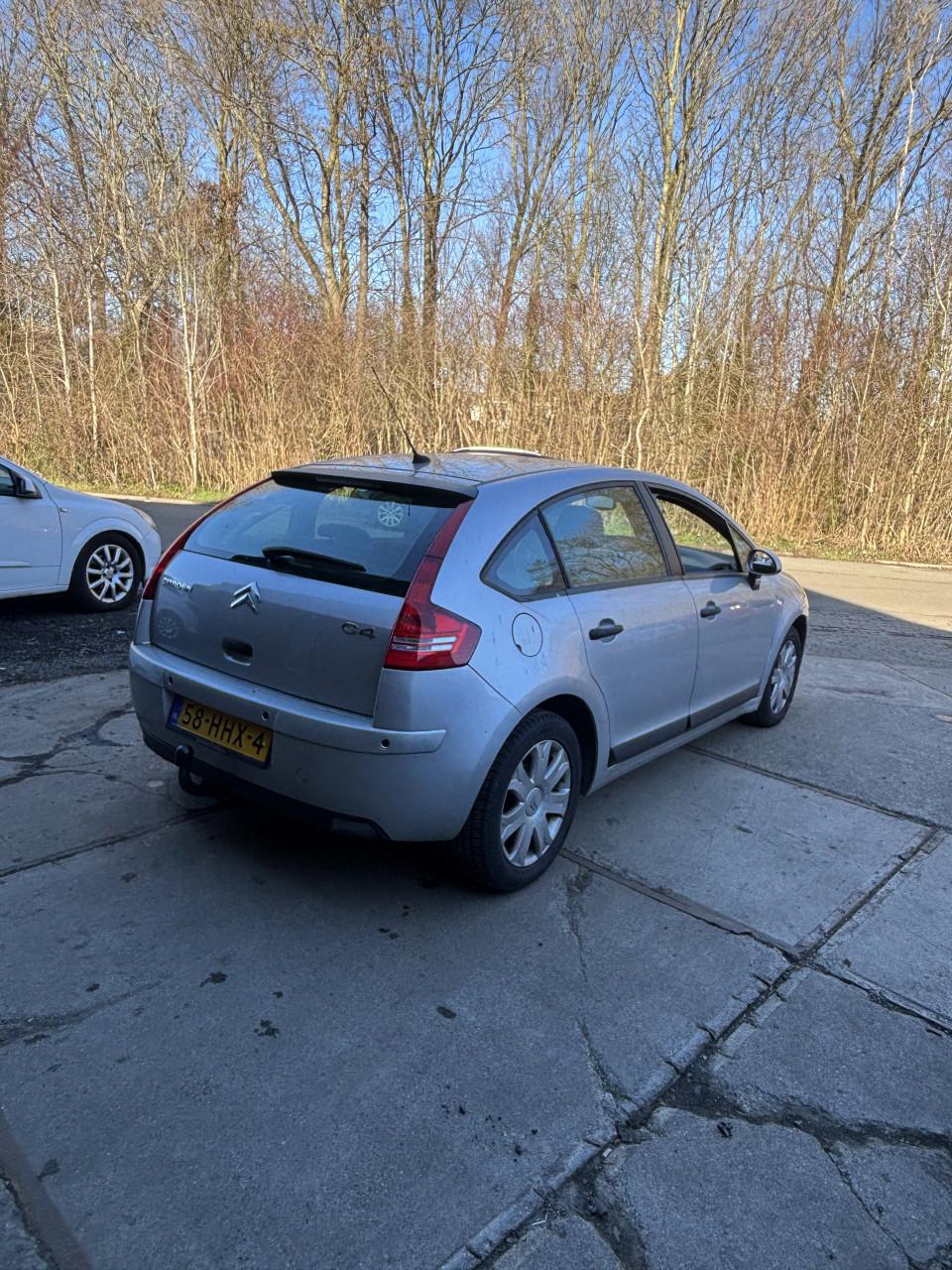 Citroen c4 voljaar apk