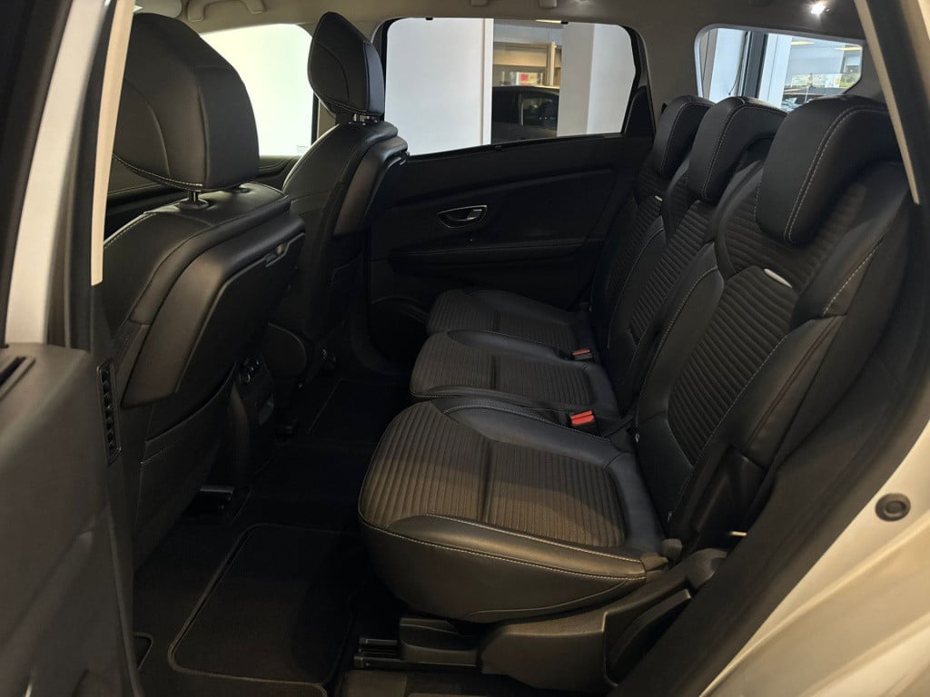 Renault Grand Scenic 1.3 tce intens 7p.