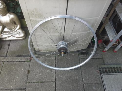 28 inch nexus achterwiel, 8 speed,rollerbrake rem