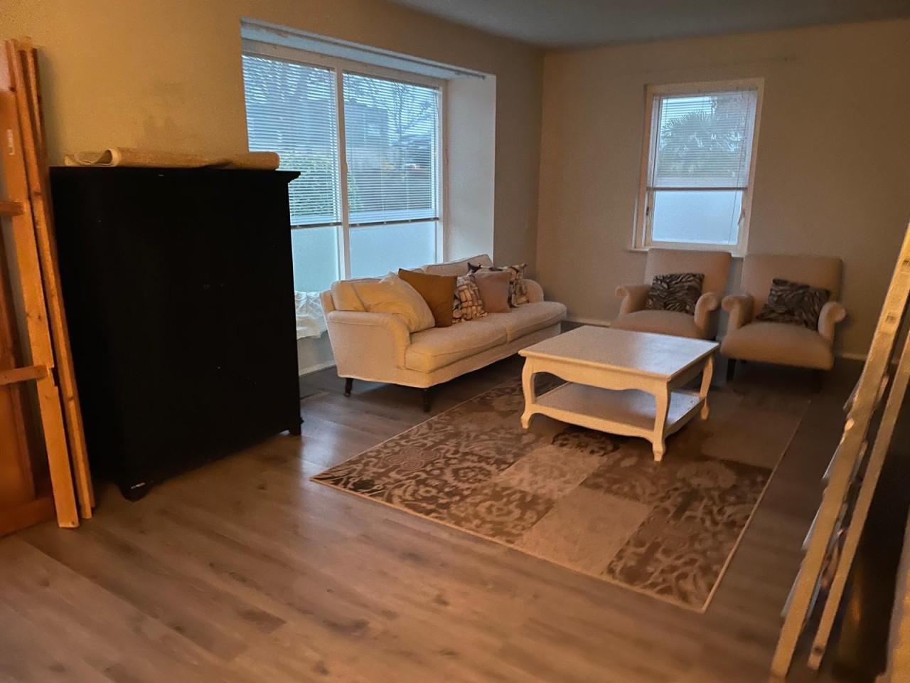 ZATERDAG 13 DEC leegverkoop huisraad&meubelen