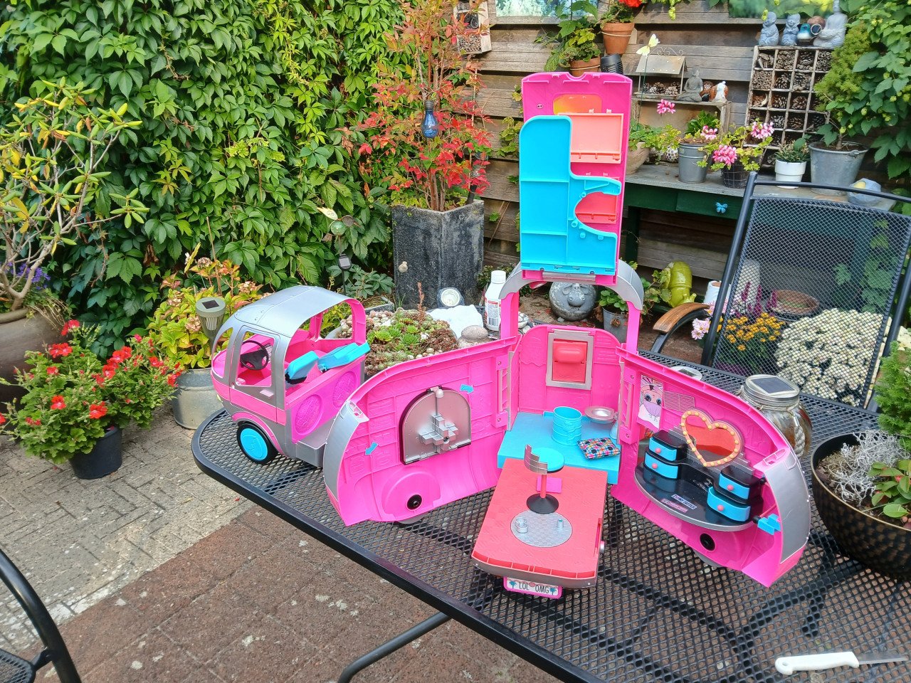 Camper van L.O.L.