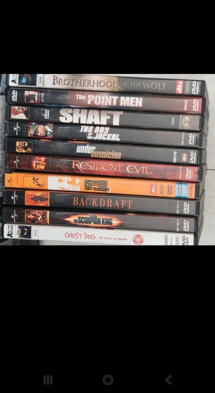 29 dvd's