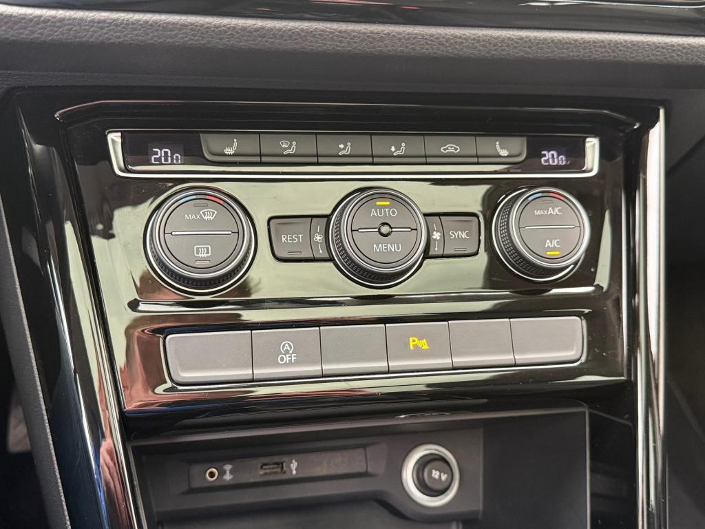 Volkswagen Touran 1.2 tsi highline