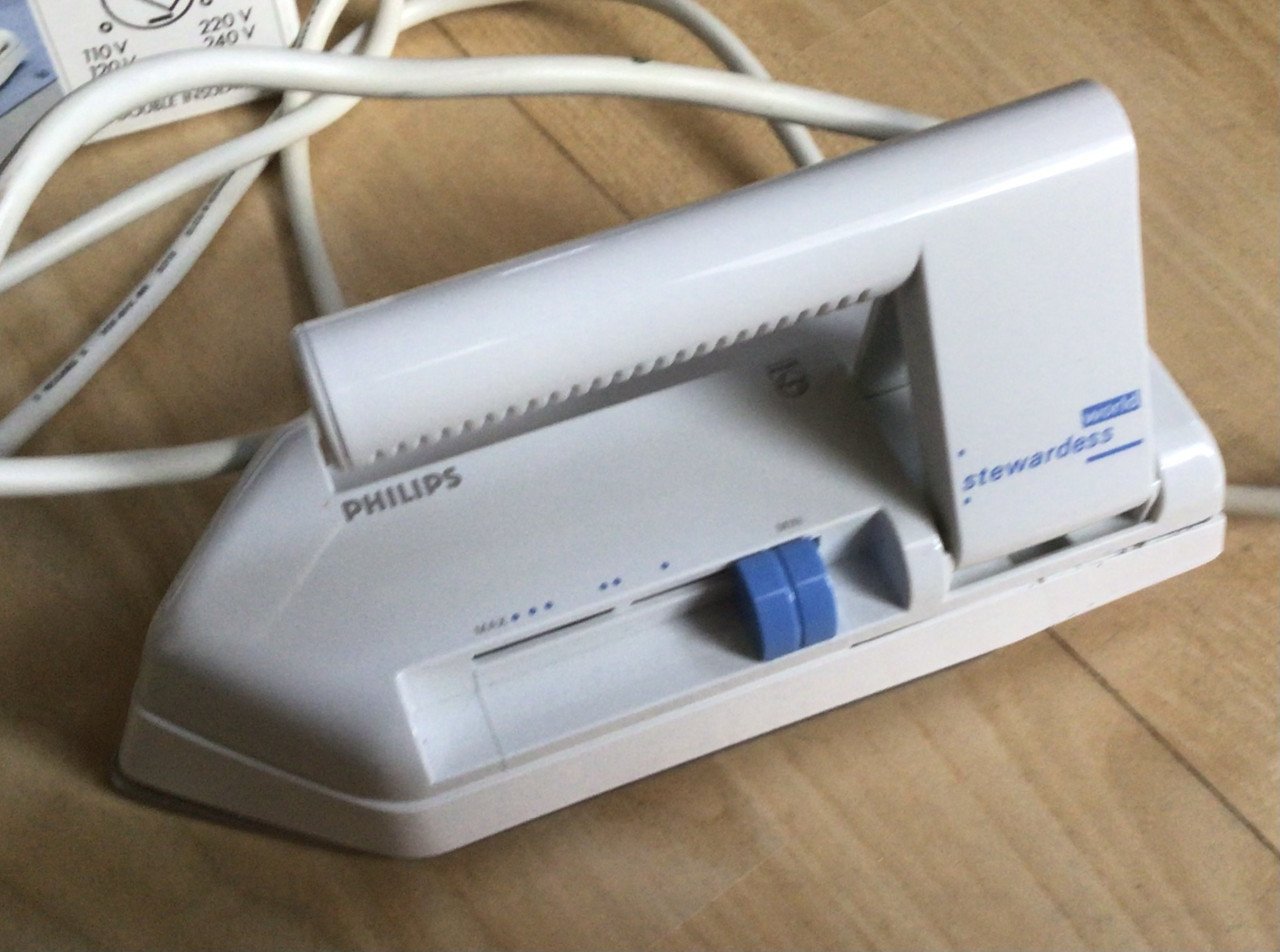 Philips reisstrijkijzer HD 1301/02
