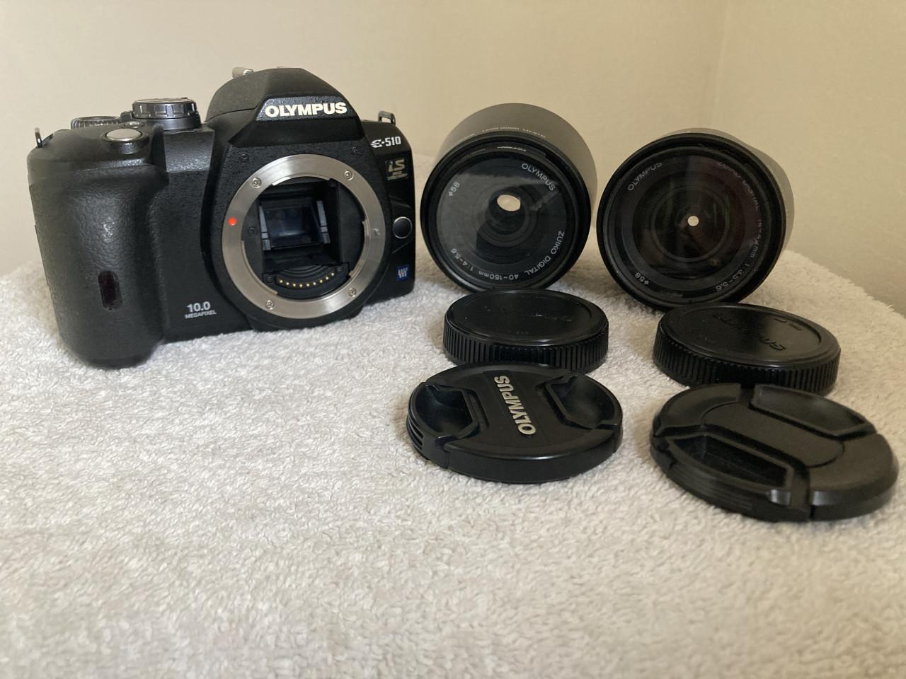 Olympus D-SLR E-510 met objectieven
