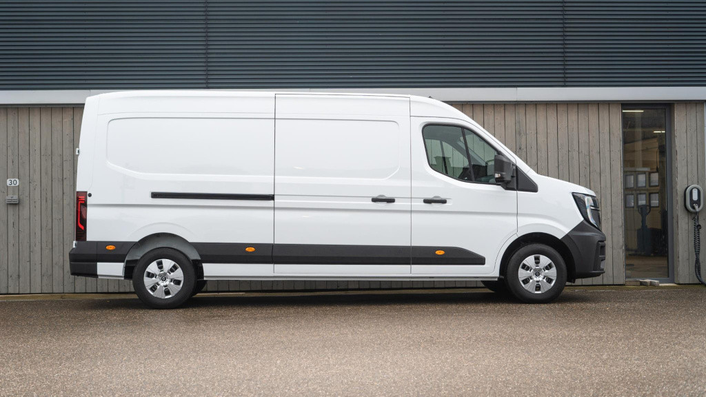 Renault Master t35 2.0 dci 150 l3h2 advance | nieuw model | camera | parkee