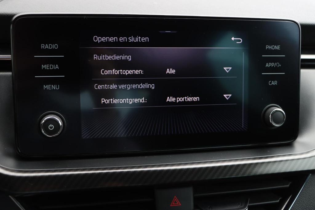 Skoda Kamiq 1.0 tsi monte carlo 110pk dsg7
