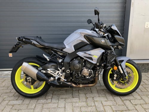 Yamaha MT10 ABS '16, 32dkm, cruisecontrol, shift-assist etc, rijklaar €8950