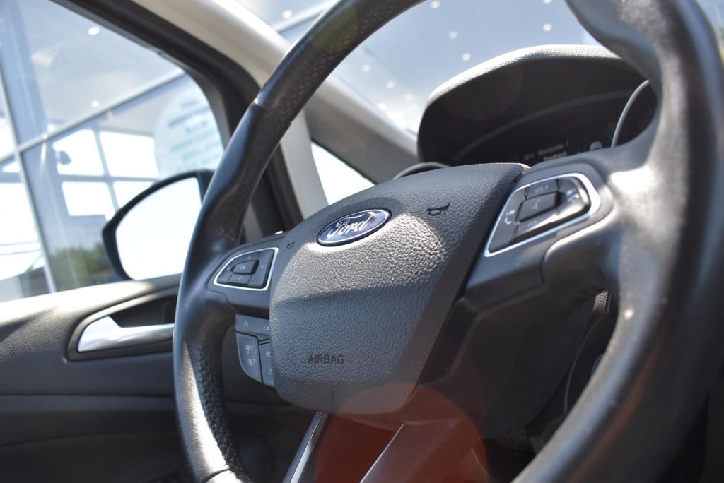 Ford C-max 1.0 titanium | cruise control | trekhaak | parkeersensoren v + a