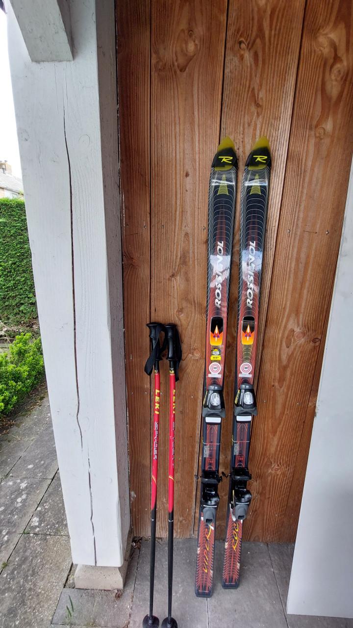 Ski's Rossignol 168cm incl.stokken