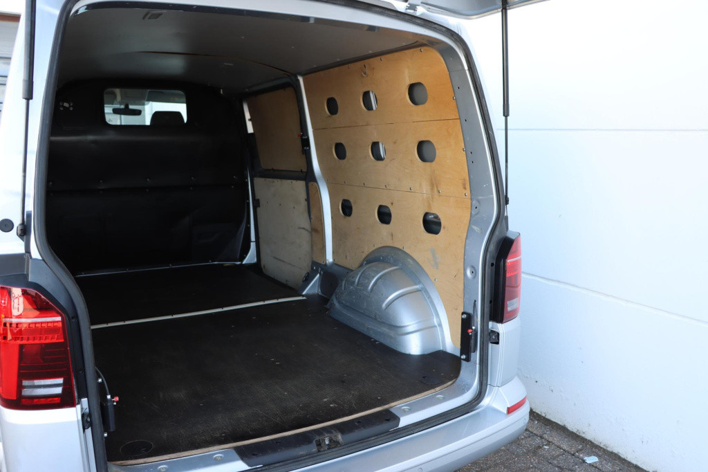 Volkswagen Transporter 2.0 tdi l2h3 30 bulli 150pk dsg7