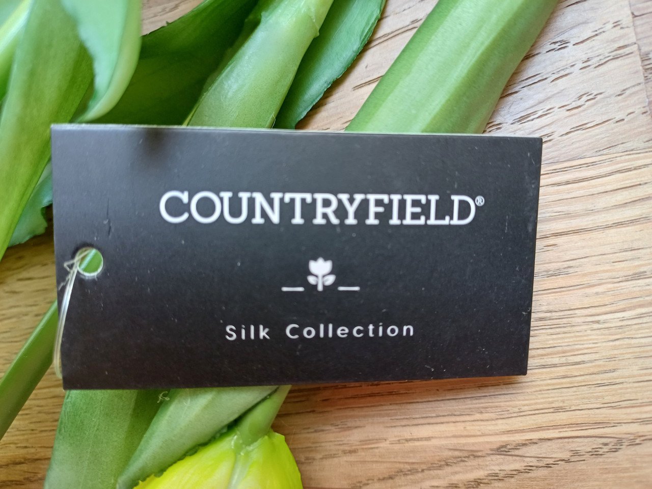 NIEUW: COUNTRYFIELD TULPENVAAS + 5 zijden, witte TULPEN !!!