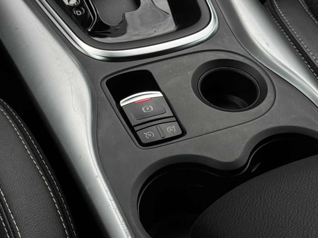 Renault Kadjar 1.2 tce intens automaat | navigatie | camera | stoelverwarmi