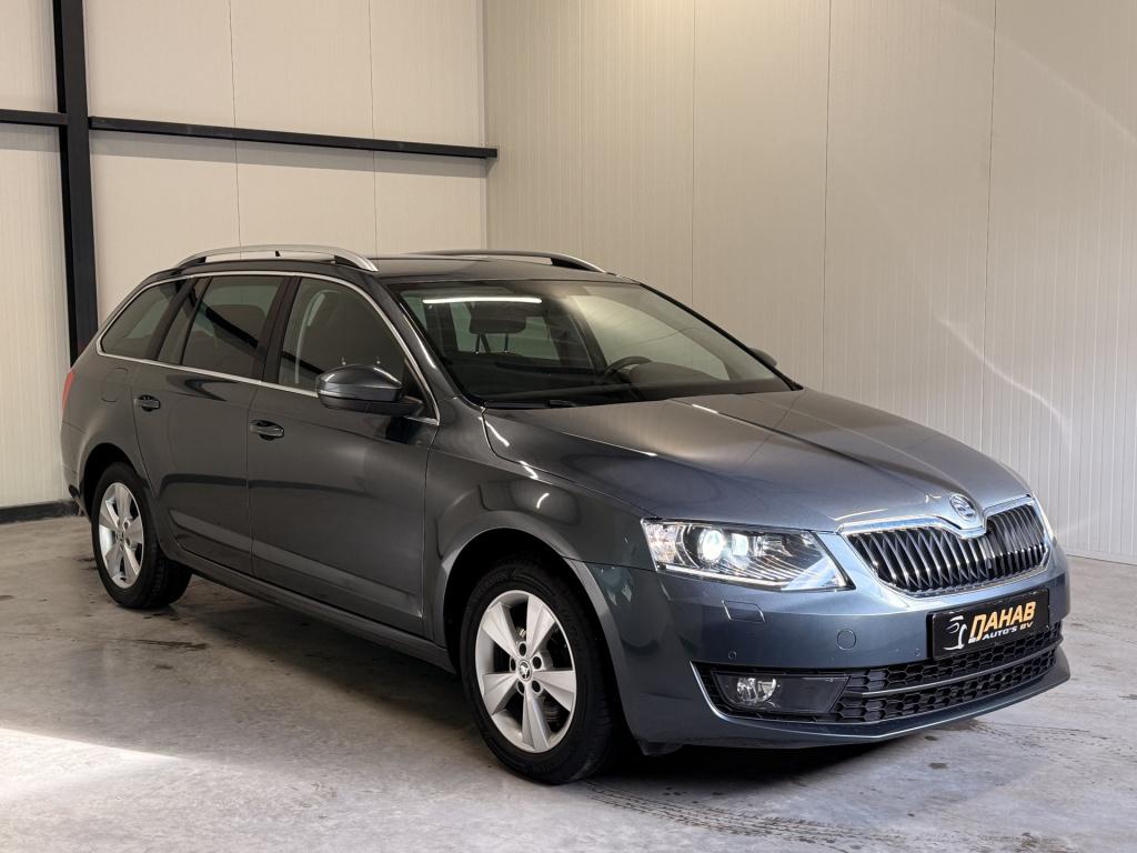 Skoda Octavia combi 1.8 tsi dsg 180pk greentech style business | navi | cru