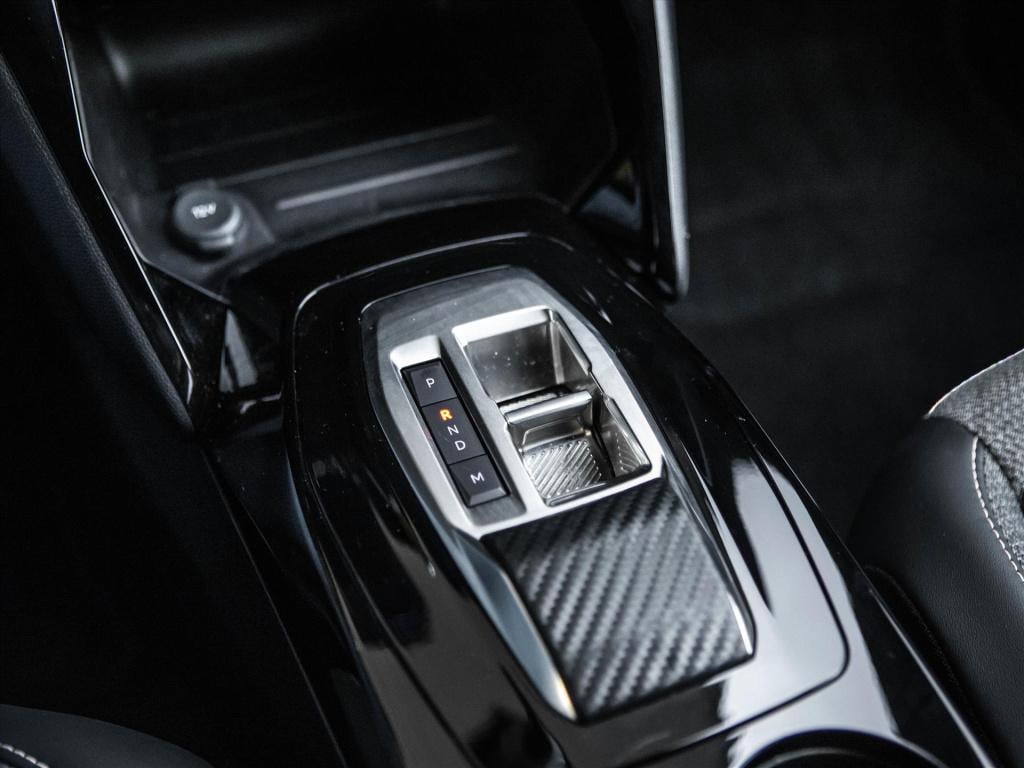 Peugeot 2008 1.2 hybrid 145pk e-dcs6 allure