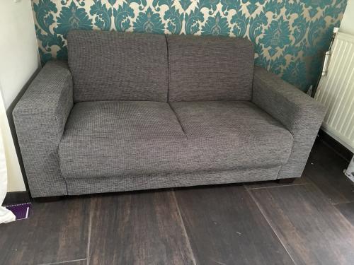 Tweepersoons bankje te koop