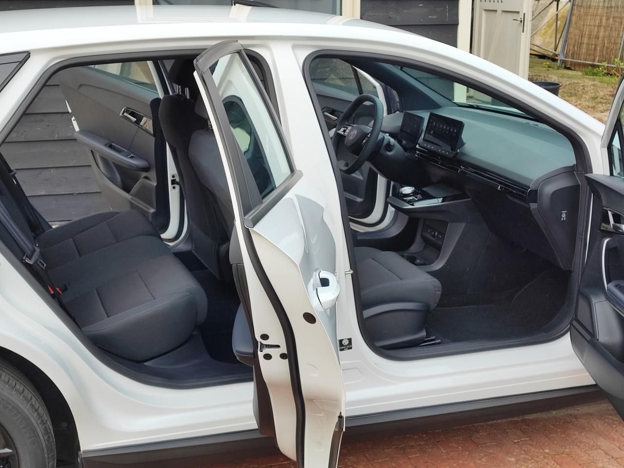 MG 4  bj 2023 45000 km.