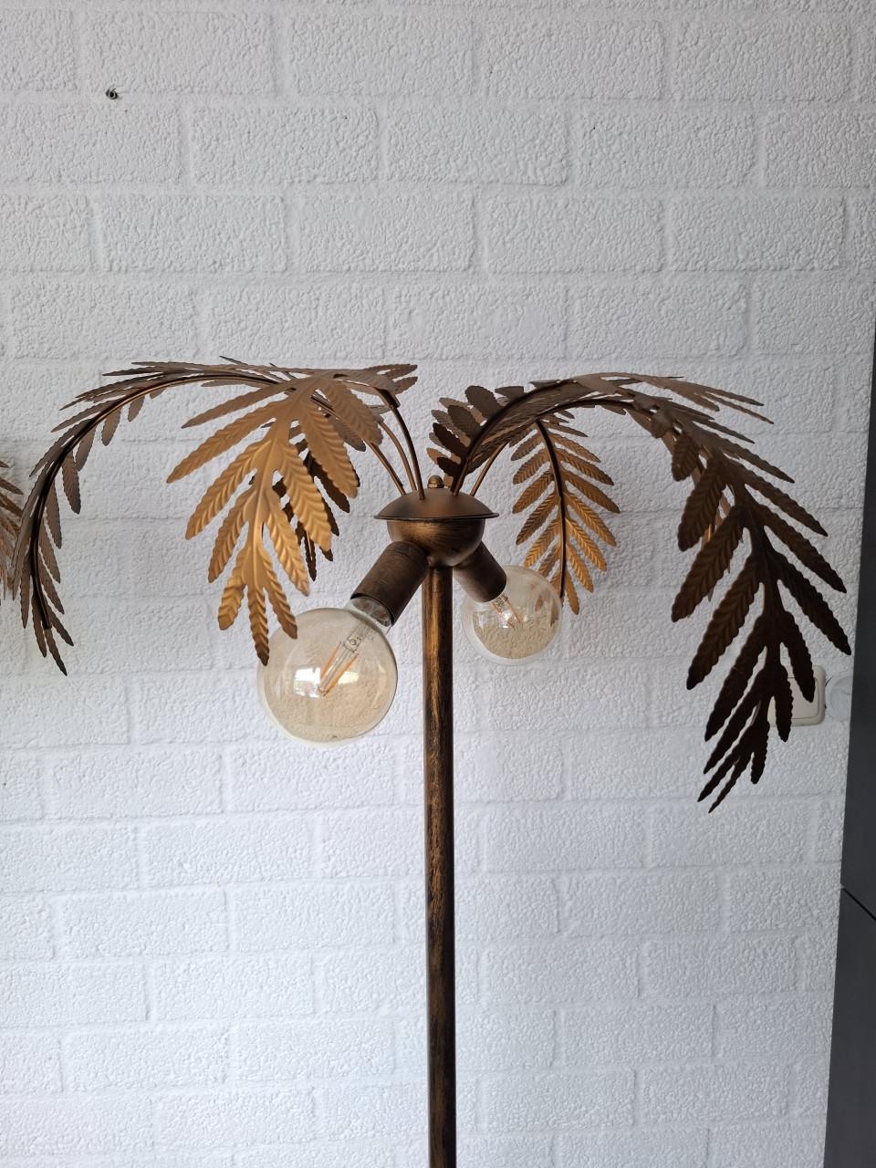 Set prachtige vloerlampen