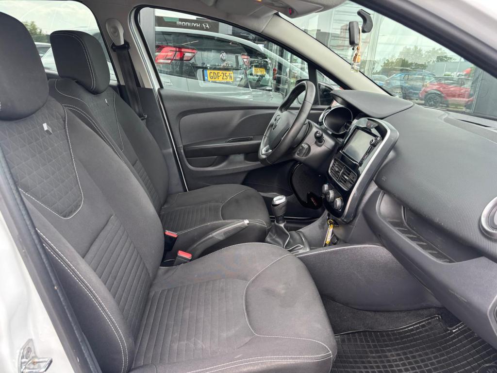 Renault Clio energy tce limited