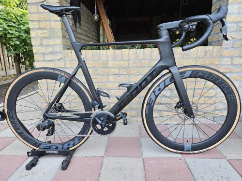 Giant Propel Advanced Pro 1 met Powermeter, model 2025!