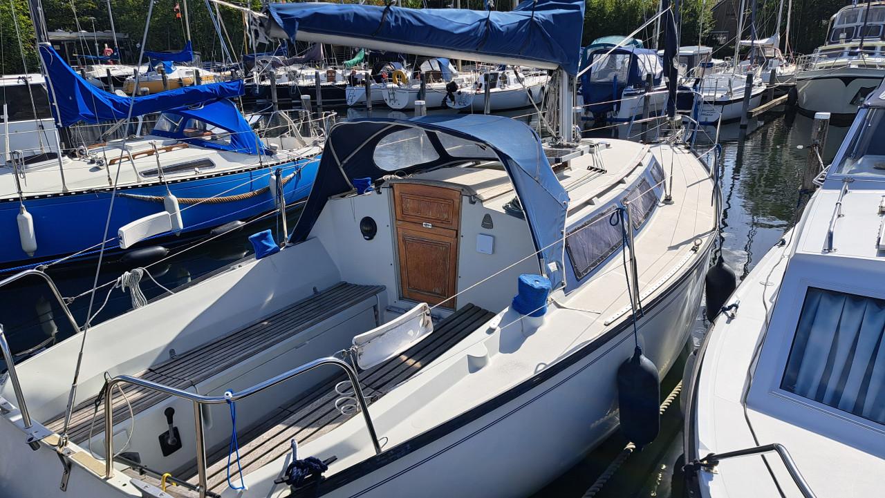 Dufour 2800