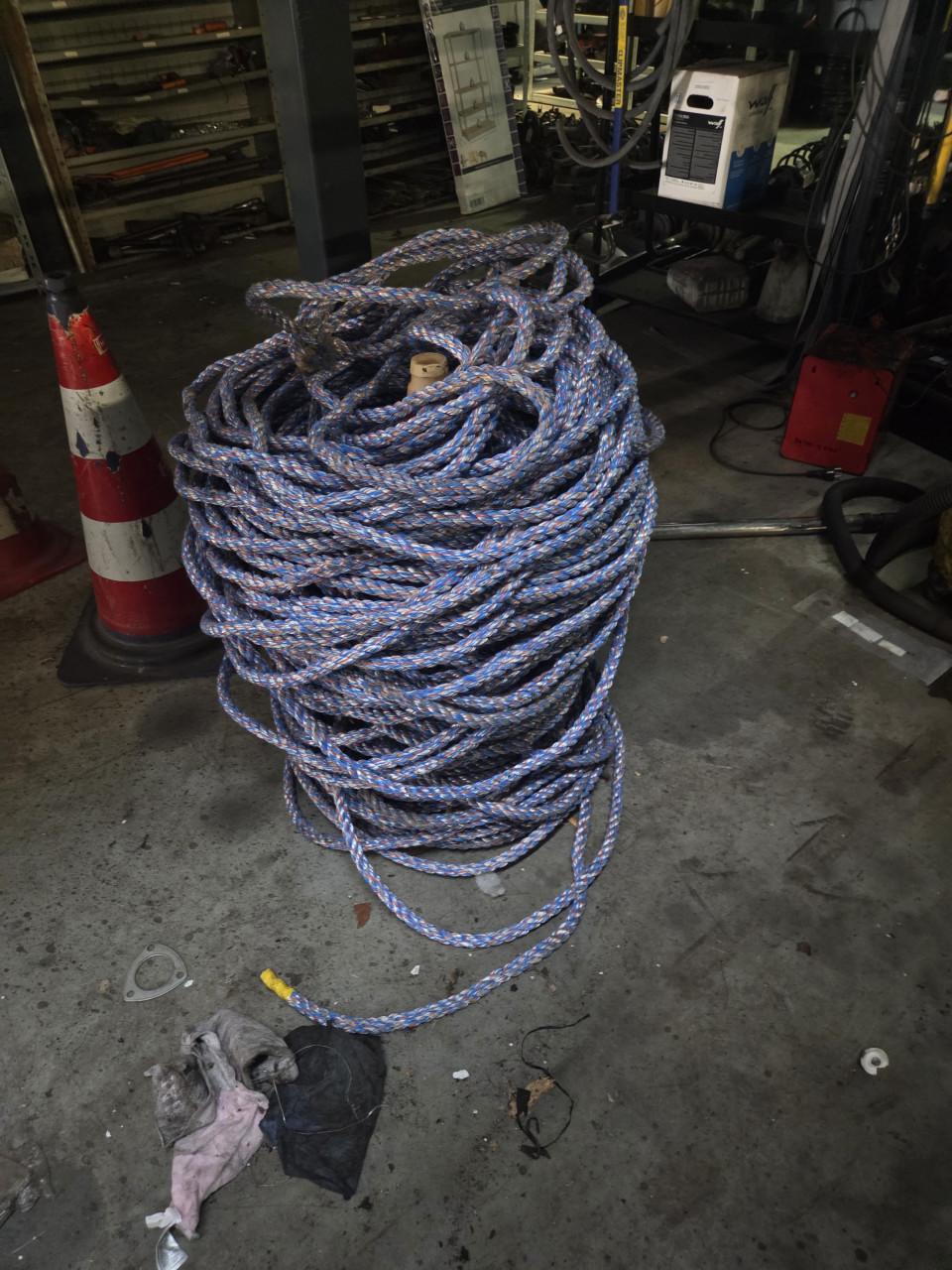 Te koop scheepstouw 2cm dik