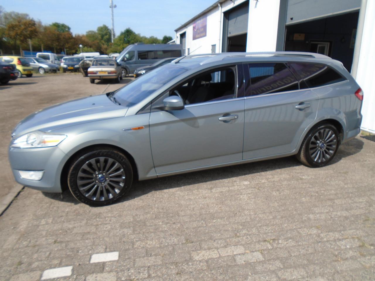 Ford Mondeo 2.0i Station  Titanium